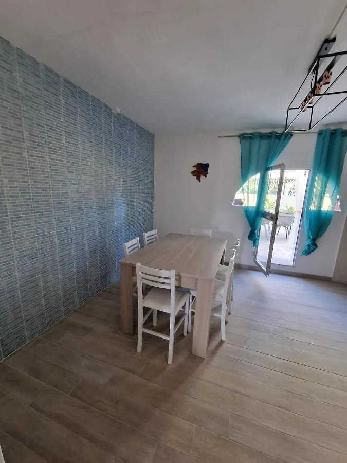 Granai Country Home 宛图里那 0*,  意大利